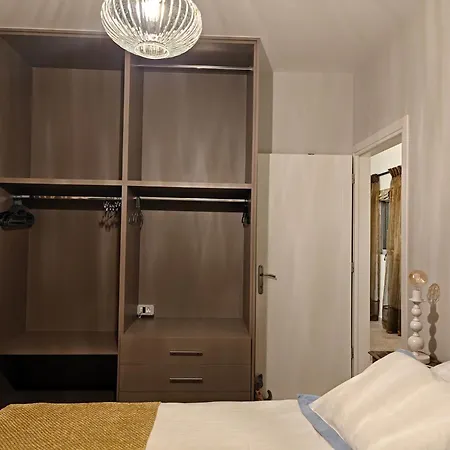 Alpha 4 *