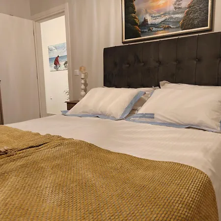 Alpha 4 Apartamento *