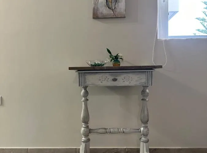 Apartamento Alpha 4 *